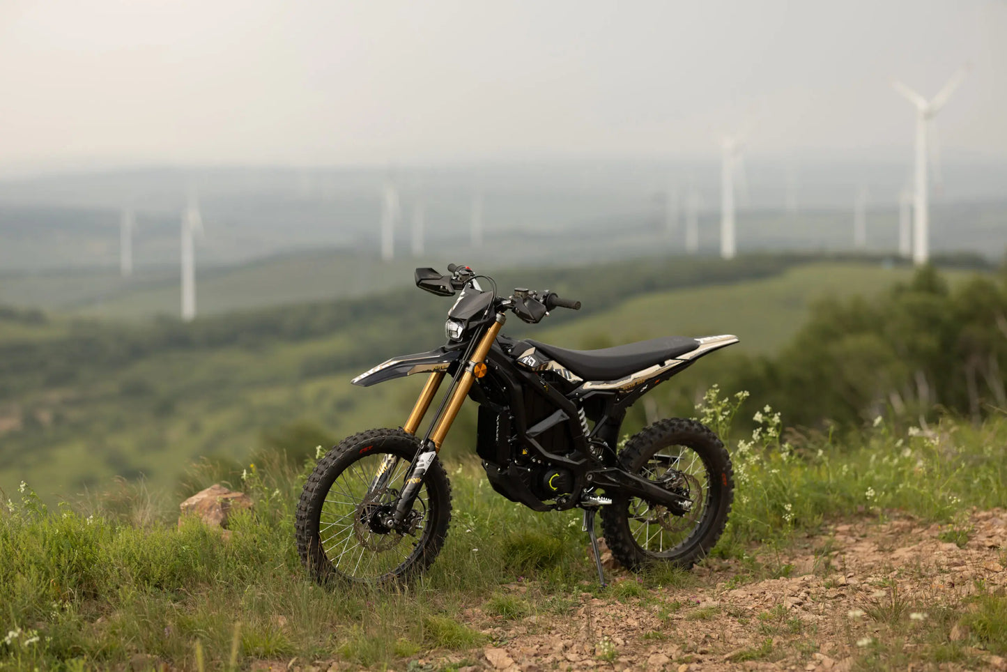 2025 Surron Ultra Bee HP – Next-Level Electric Power