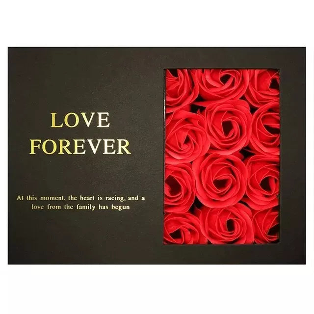 💝 Heart Necklace & Red Roses Gift Box Set | Perfect Romantic Gift for Girlfriend's Birthday, Valentine's Day & Special Occasions