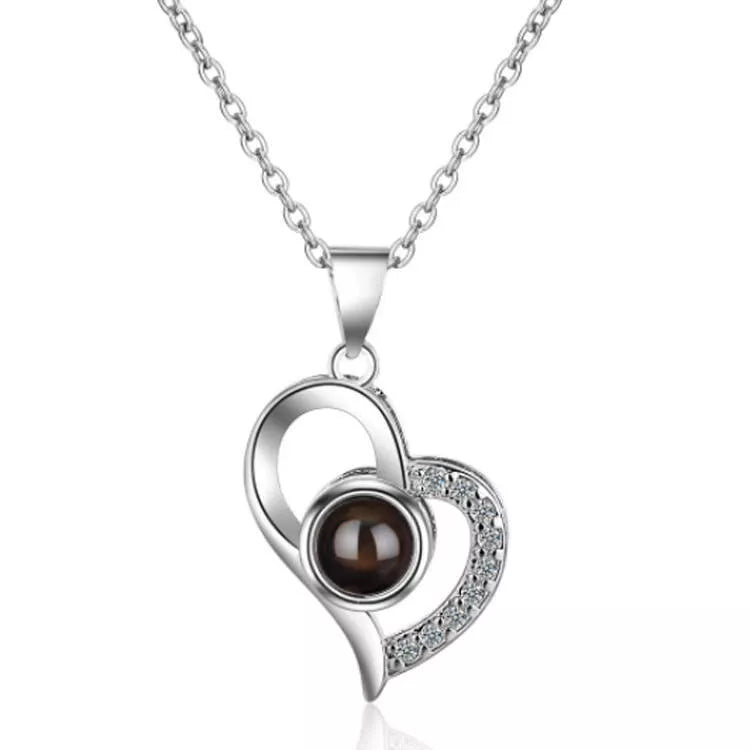 💝 Heart Necklace & Red Roses Gift Box Set | Perfect Romantic Gift for Girlfriend's Birthday, Valentine's Day & Special Occasions
