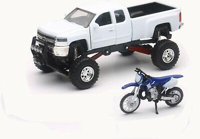 MODEL DIE CAST TRUCK & DIRT BIKE, WHITE CHEVY & YAMAHA YZ 125, SCALE 1:32, NEWRAY SS-54416