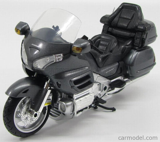 MODEL DIE CAST HONDA GOLD WING, GREY AND SILVER, SCALE 1:12, NEWRAY 57253B, ROAD